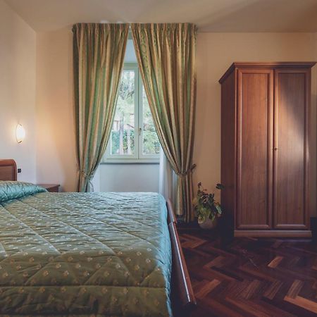 Albergo Ristorante Pasqui Rocca San Casciano Екстер'єр фото