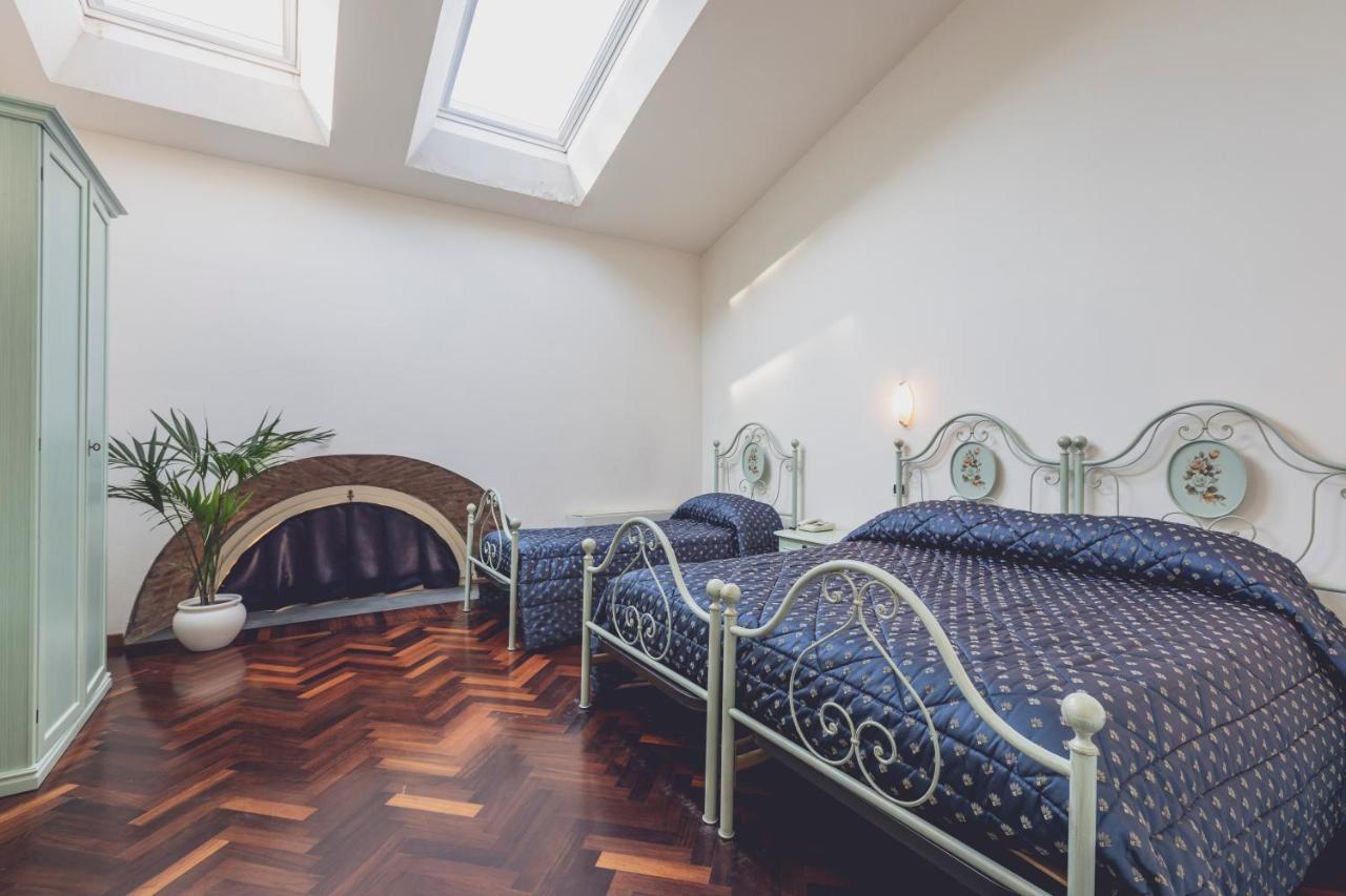Albergo Ristorante Pasqui Rocca San Casciano Екстер'єр фото